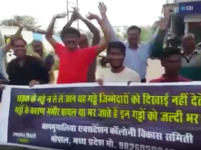 Bhopal Residents' 'Laughter Protest' To Draw Attention To Damaged Road