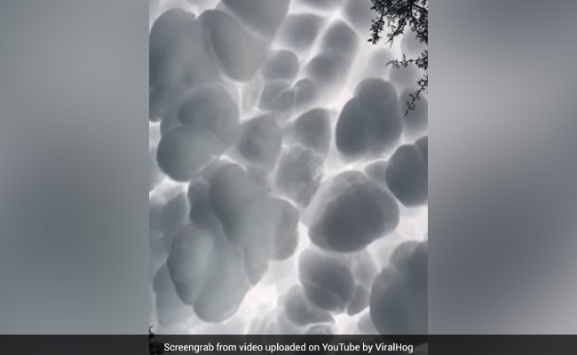 Watch: This Rare Cloud Formation Over Argentina Stunned Spectators