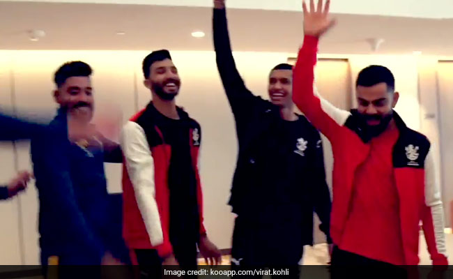 IPL 2022: इस ऑलराउंडर को खरीदने के लिए RCB करेगी पैसों की बरसात, धोनी की टीम से खेल चुका है