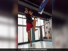 Disha Patani की '720 Kick' को देख फैंस हुए हैरान, जमकर बांधे तारीफों के पुल Disha Patani की '720 Kick' को देख फैंस हुए हैरान, जमकर बांधे तारीफों के पुल