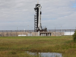 पहली बार भारत SpaceX के फाल्कन-9 रॉकेट के जरिए अपना सैटेलाइट लॉन्च करेगा पहली बार भारत SpaceX के फाल्कन-9 रॉकेट के जरिए अपना सैटेलाइट लॉन्च करेगा