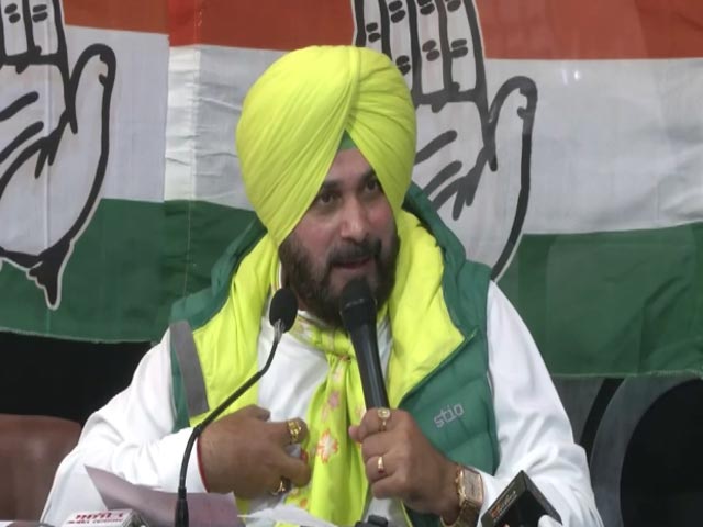 Najvot Sidhu Takes Back Resignation, But Serves New Ultimatum To Congress