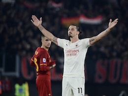 Serie A: Zlatan Ibrahimovic Free-Kick Keeps 10-Man AC Milan In Touch With Napoli