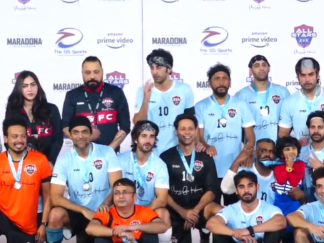 Ranbir Kapoor, Shoojit Sircar Pay Tributes To Football Legend Diego Maradona