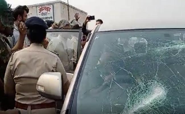 Farmers Protest, BJP MP's Car Smashed Over "Jobless Alcoholics" Remark