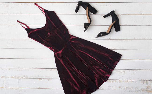 Stunning Velvet Party Dresses To Add A Glam Quotient To Your Attire