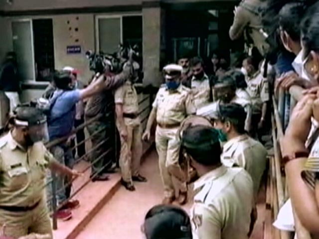 Amid Karnataka Bitcoin Row, Police Admits They Were Conned