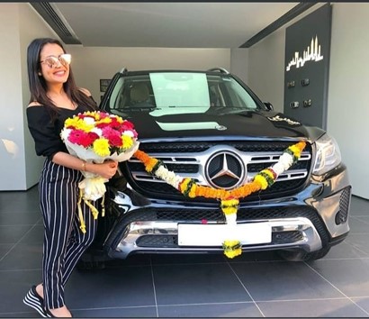 Neha Kakkar's Luxury Car Collection