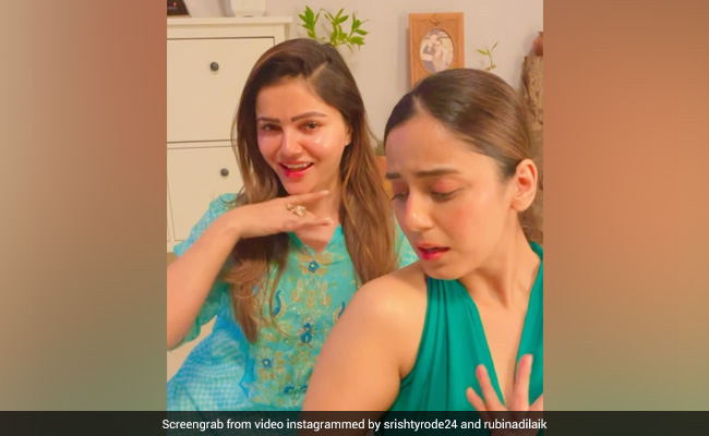 रुबीना दिलैक और  सृष्टि रोडे ने माधुरी दीक्षित के गाने पर किया जबरदस्त डांस, फैंस बोले- 'मार डाला'