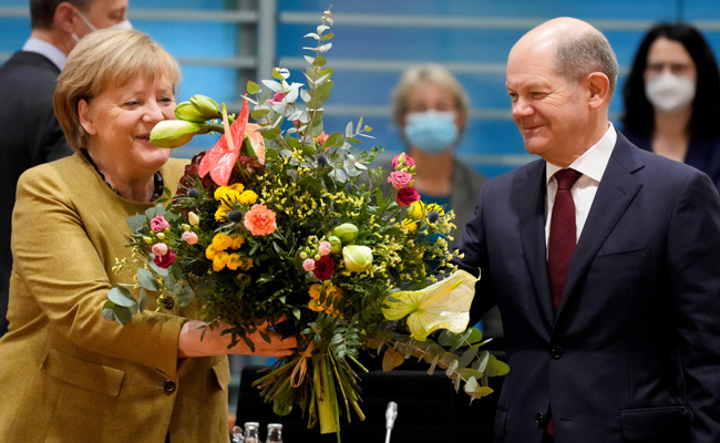 German Parties Reach Coalition Deal To End Merkel Era