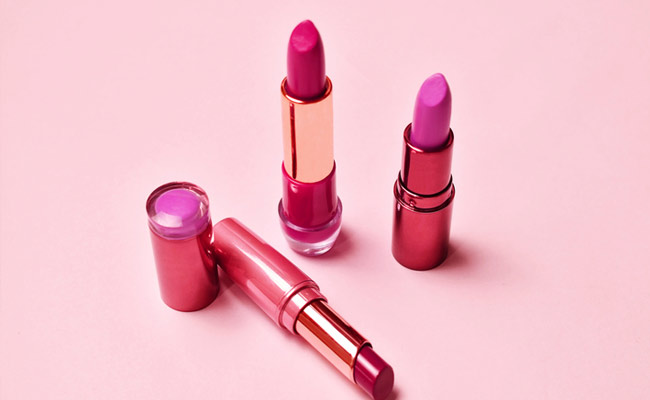 Moisturising Lipsticks To Keep Your Lips Plump All Day Long