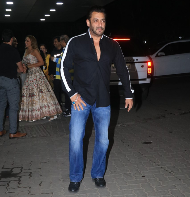 'Beyond the Star' में देखेगा सलमान खान का सफर