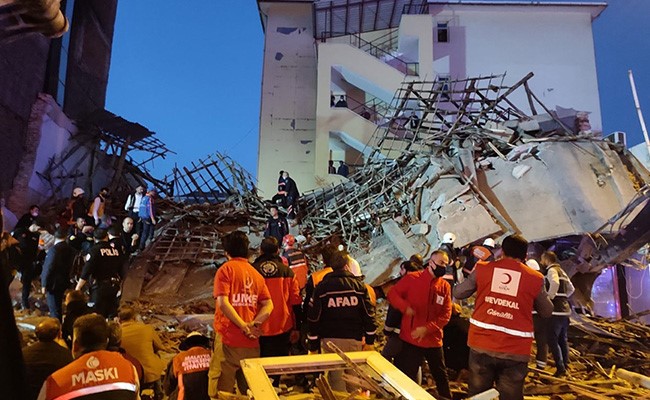 Hopes None Killed In Turkey Building Collapse As 21 Survive