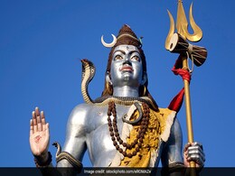 Lord Shiva Puja: ये हैं भगवान शिव के 11 रुद्र रूप, पूजा करने से होती हैं बाधाएं दूर Lord Shiva Puja: ये हैं भगवान शिव के 11 रुद्र रूप, पूजा करने से होती हैं बाधाएं दूर