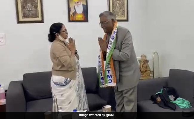 "Strengthen Opposition": Sacked JD(U) Leader Pavan Varma Joins Trinamool