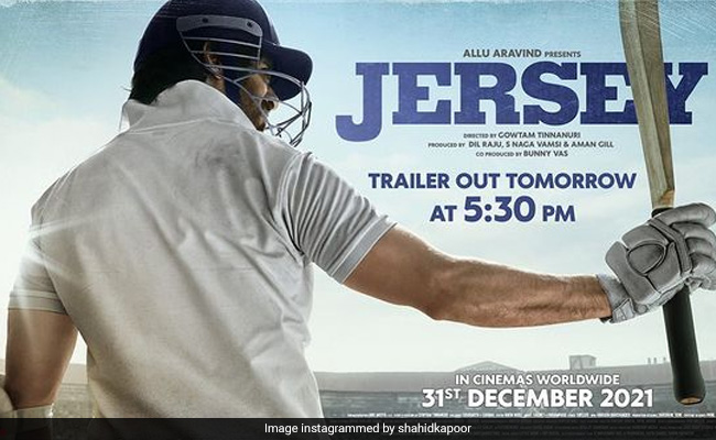 शाहिद कपूर की फिल्म ‘जर्सी’ का कल होगा ट्रेलर लॉन्च, पोस्टर में हाथ में बल्ला पकड़े यूं नजर आए एक्टर