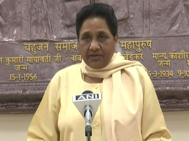 कृषि कानून वापस लेने का फैसला पहले ही कर लेना चाहिए था: मायाव​ती