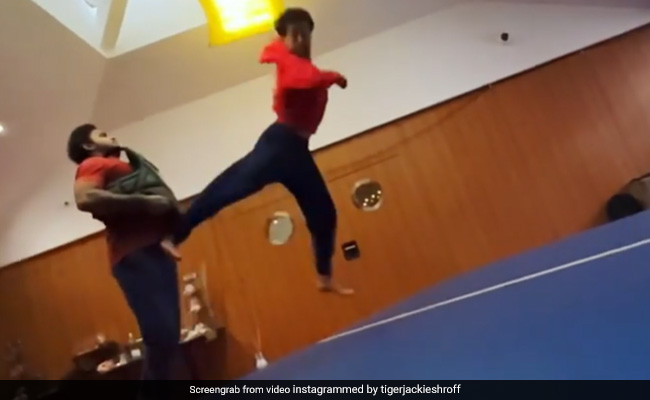 "When Action Rehearsals Go Wrong": Tiger Shroff's Latest Post Will Leave You In Splits
