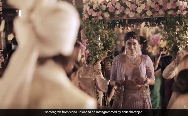 Trending: Anushka Ranjan Kapoor Getting Emotional After Listening To Aditya Seal's Special Song For Her At Wedding