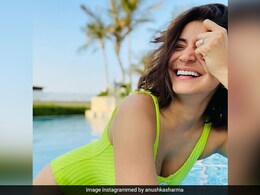 Anushka Sharma Is In The Mood For Christmas Courtesy This Sweet Treat