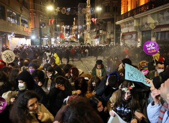 Turkey Police Use Pepper Gas To Break Up 'Violence Against Women' Protest