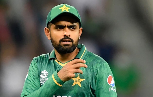 T20 WC Final: बाबर आजम को नहीं मिला प्लेयर ऑफ द टूर्नामेंट का खिताब तो नाराज हो गए शोएब अख्तर, बोले- अनुचित निर्णय