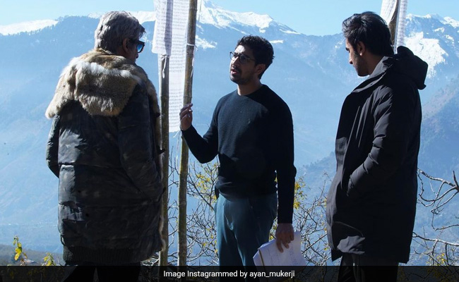 Unseen Pics Of Amitabh Bachchan And Ranbir Kapoor From <i>Brahmastra</i> Set In Quick "Flashes Of Time"