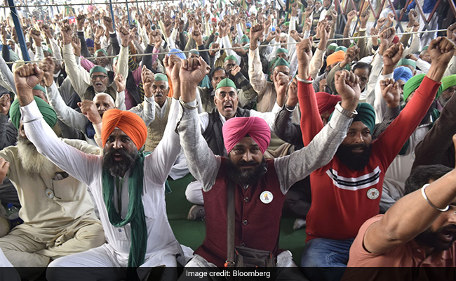 Farmers Pressure PM For More After Forcing His Retreat Ahead Of Polls