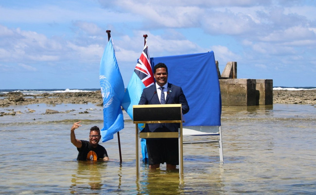 Tuvalu Minister Films Speech Thigh-Deep In Ocean To Depict Climate Change