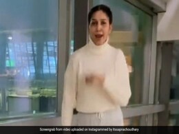 सपना चौधरी ने 90 के दशक के सॉन्ग 'College Ki Ladkiyan' पर किया जोरदार डांस, फैन्स ने जमकर की तारीफ सपना चौधरी ने 90 के दशक के सॉन्ग 'College Ki Ladkiyan' पर किया जोरदार डांस, फैन्स ने जमकर की तारीफ