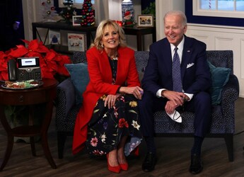 In Christmas Greeting, Joe Biden Commends Americans' Covid Resilience