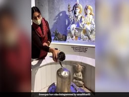 Sara Ali Khan's Delhi Diaries: What She Did Besides <i>Atrangi Re</i> Promotions Sara Ali Khan's Delhi Diaries: What She Did Besides <i>Atrangi Re</i> Promotions