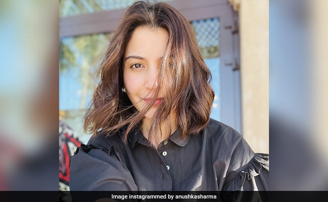 On Anushka Sharma's Post, Arjun Kapoor's "<i>Hair A Pheri</i>" Comment