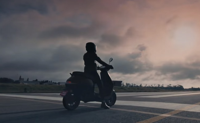 Delhi Girl Gets 'SEX' On Scooter License Plate, Women's Panel Steps In
