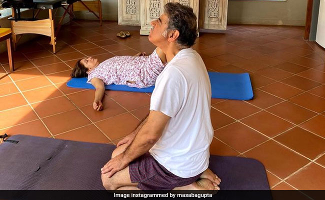 Neena Gupta And Vivek Mehra, Do "Sleeping" And "Sneezing" Count As Yoga? See Daughter Masaba's ROFL Post