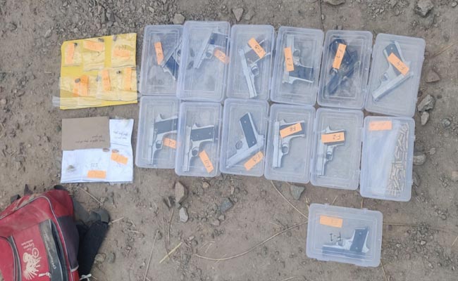 कपिल सांगवान गैंग के अपराधी से दिल्ली पुलिस की मुठभेड़, गैंगवार के लिए आया हथियारों का जखीरा बरामद