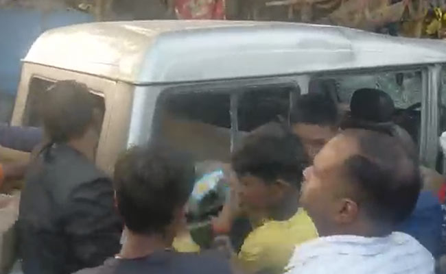 गोपालगंज में शराब के लिए मची लूट, देखते ही देखते खाली हो गई पूरी गाड़ी, जानिए क्या है पूरा मामला