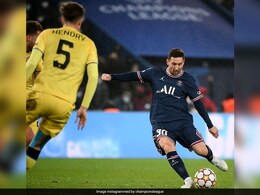 Watch: Lionel Messi Scores Epic Goal From Outside The Box vs Club Brugge In Champions league Watch: Lionel Messi Scores Epic Goal From Outside The Box vs Club Brugge In Champions league