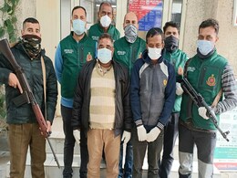 नकली नोटों के अंतरराष्ट्रीय रैकेट का भंडाफोड़, पाकिस्तान में छपे नोटों के साथ 2 गिरफ्तार नकली नोटों के अंतरराष्ट्रीय रैकेट का भंडाफोड़, पाकिस्तान में छपे नोटों के साथ 2 गिरफ्तार