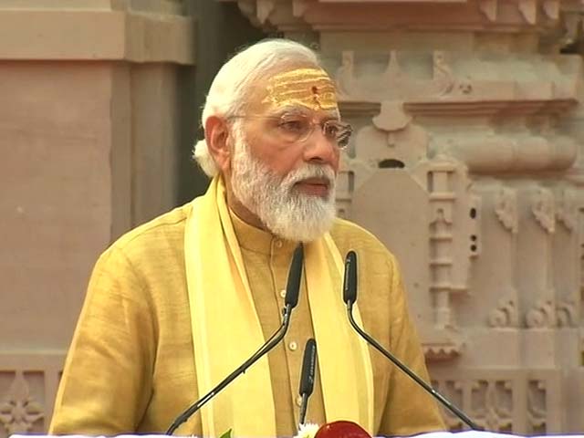 काशी विश्वनाथ कॉरिडोर भक्तों को समर्पित कर बोले PM, "अतीत के गौरव का एहसास कराएगा यह धाम"
