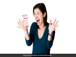 एक चूक की वजह से लाखों की मालकिन बनी महिला, खबर मिलते ही खुद को भी नहीं हुआ यकीन एक चूक की वजह से लाखों की मालकिन बनी महिला, खबर मिलते ही खुद को भी नहीं हुआ यकीन