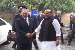 Defence Minister Rajnath Singh Meets Russian Counterpart In Delhi Defence Minister Rajnath Singh Meets Russian Counterpart In Delhi