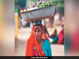 E-Shram Card के जरिए 2 लाख तक का बीमा दे रही सरकार, अबतक 11 करोड़ रजिस्ट्रेशन; जानिए कैसे उठाएं इसका लाभ E-Shram Card के जरिए 2 लाख तक का बीमा दे रही सरकार, अबतक 11 करोड़ रजिस्ट्रेशन; जानिए कैसे उठाएं इसका लाभ