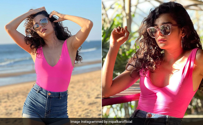 Mithila Palkar Walks Straight Out Of A "Postcard From The Beach" In A Pink Swimsuit