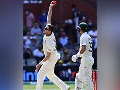 Watch: Twitter Left Bewildered As England Pacer Bowls Off-Spin In Ashes