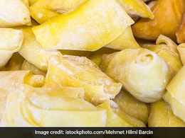 Samosa With A Twist! Try This Butter Samosa Recipe For A Treat Like Never Before Samosa With A Twist! Try This Butter Samosa Recipe For A Treat Like Never Before