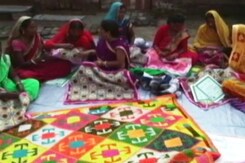 बिहार की प्राचीन कला सुजानी की विशेषज्ञ है कुसुम देवी बिहार की प्राचीन कला सुजानी की विशेषज्ञ है कुसुम देवी
