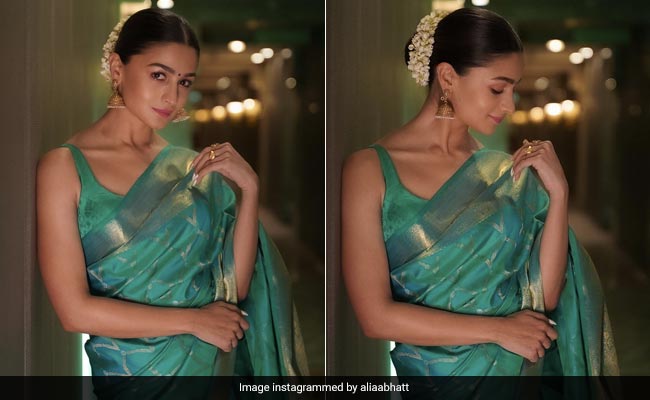 Alia Bhatt In Her Gorgeous Green <i>Kanchivaram Saree</i> And Gajra Is Making Us Stop And Stare