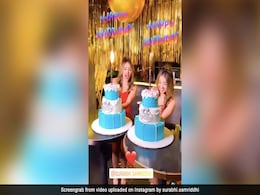 चिंकी-मिंकी ने इस तरह से मनाया अपना जन्मदिन, फैन्स देखकर रह गए हैरान, देखें वायरल Video चिंकी-मिंकी ने इस तरह से मनाया अपना जन्मदिन, फैन्स देखकर रह गए हैरान, देखें वायरल Video