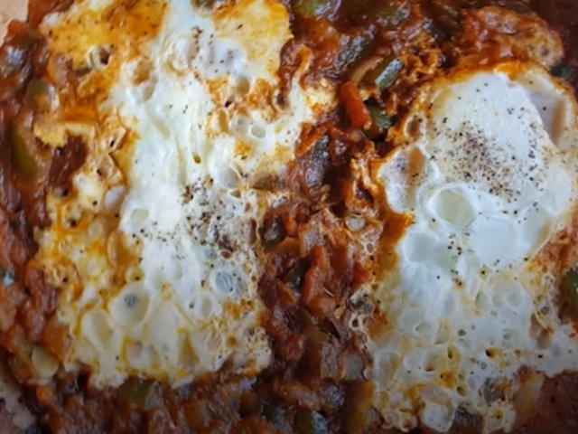 How to Make Shakshuka | Easy Shakshuka Recipe Video